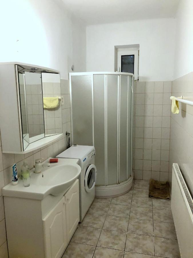 Elvira Vendeghaz Apartment Kisbodak Ngoại thất bức ảnh
